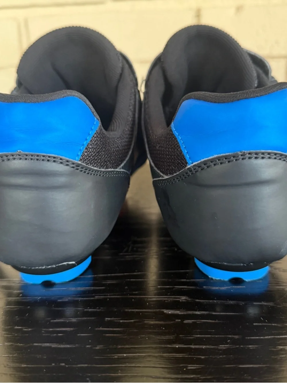 Genai Cycling Shoes Mens 10 Black Blue Adjustable With Peloton Cleats